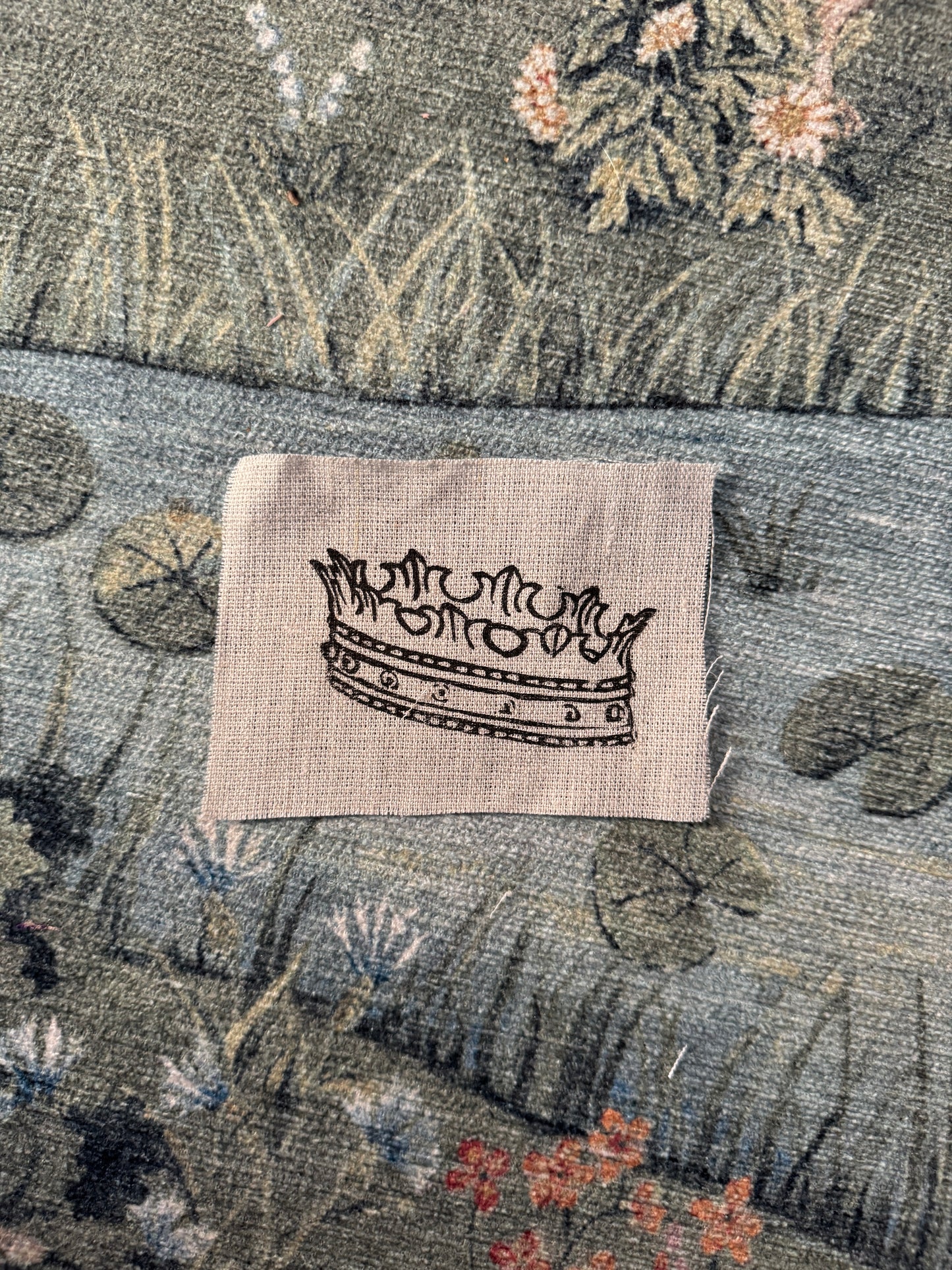 Crown Patch