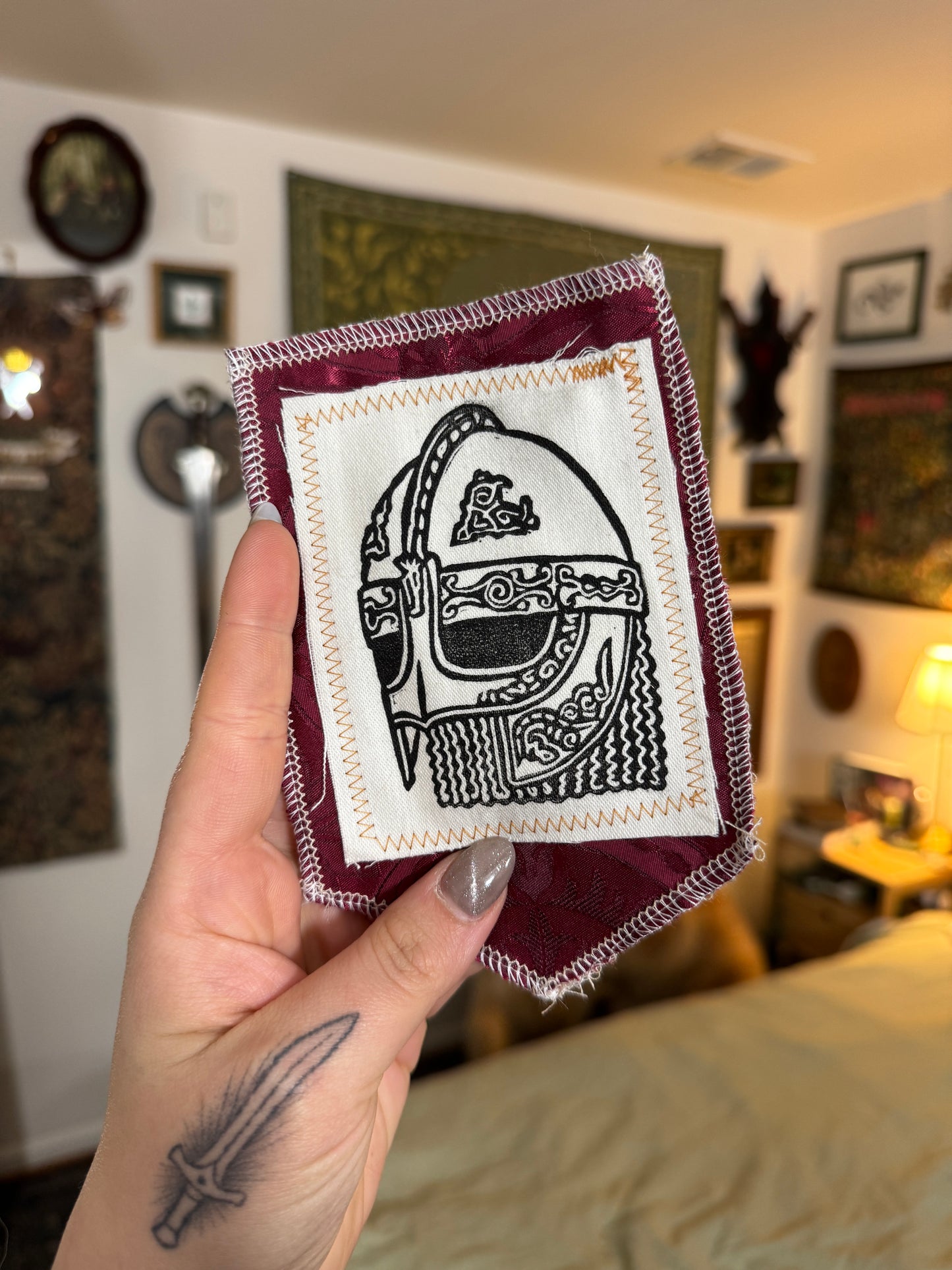 Shieldmaiden's Helm Banner Patch