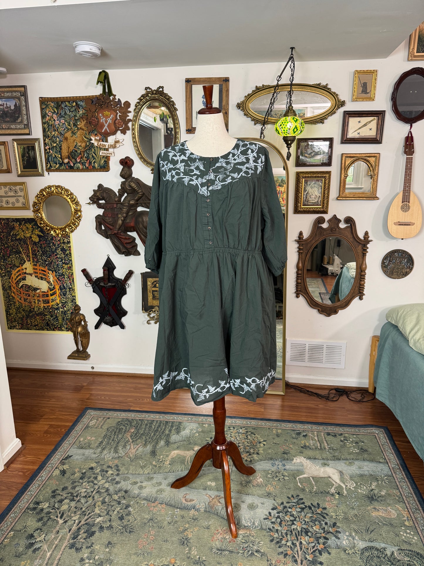 Halfling's Courage Dress